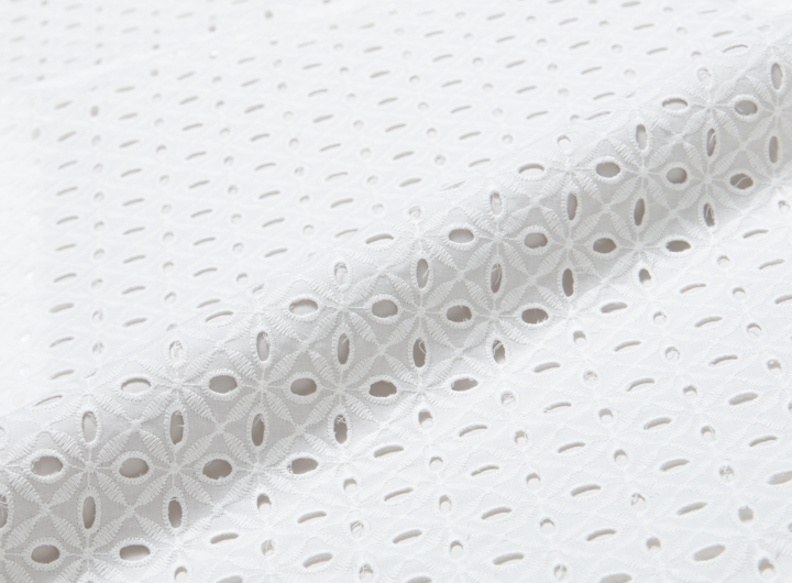 ホワイト・アイボリー系 / リーフ ラウコットンレース