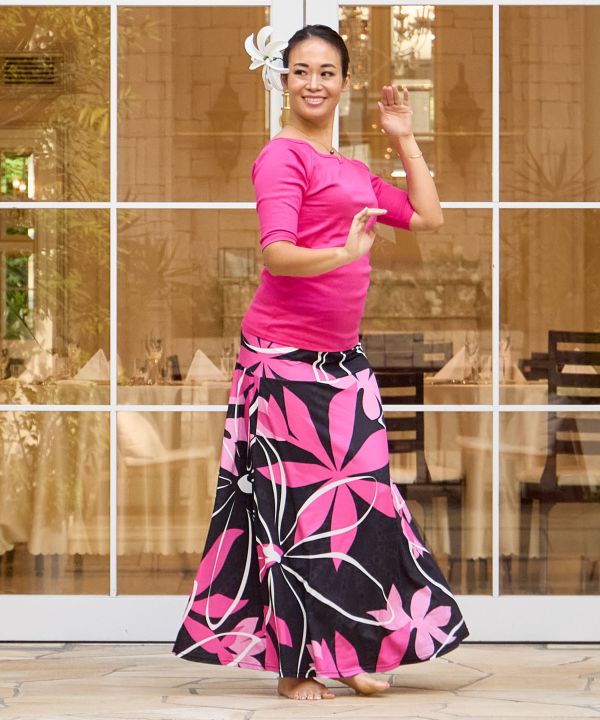 ティアレトアマキシスカート NAVY M-L