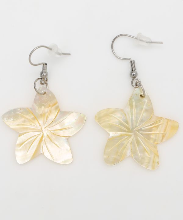 プルメリアシェルピアス YELLOW -