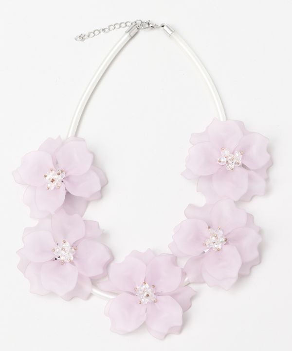 ブロッサムネックレス