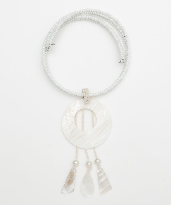 ヘイバオリタヒチチョーカー